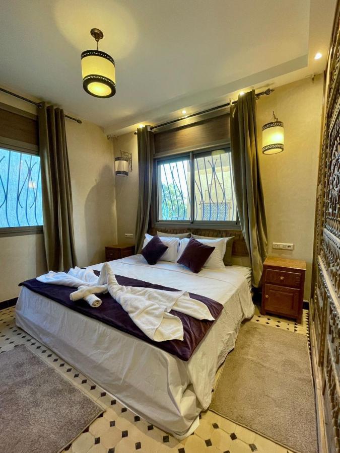 Hotel Apartments Lexpert " Riad The Family" Merzouga Exterior photo