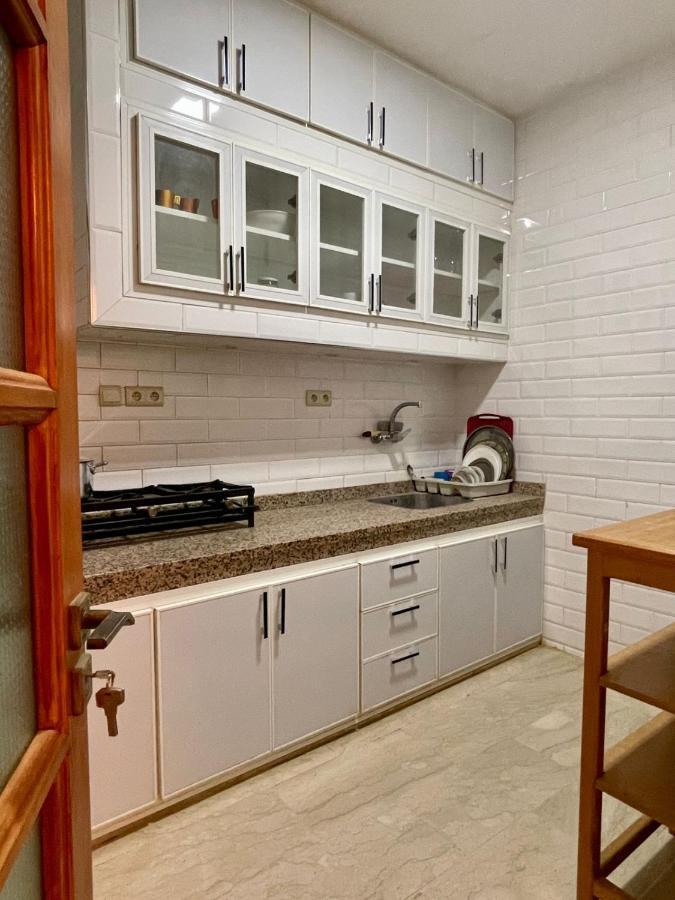 Hotel Apartments Lexpert " Riad The Family" Merzouga Exterior photo