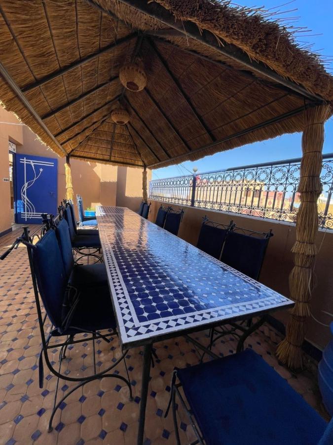 Hotel Apartments Lexpert " Riad The Family" Merzouga Exterior photo