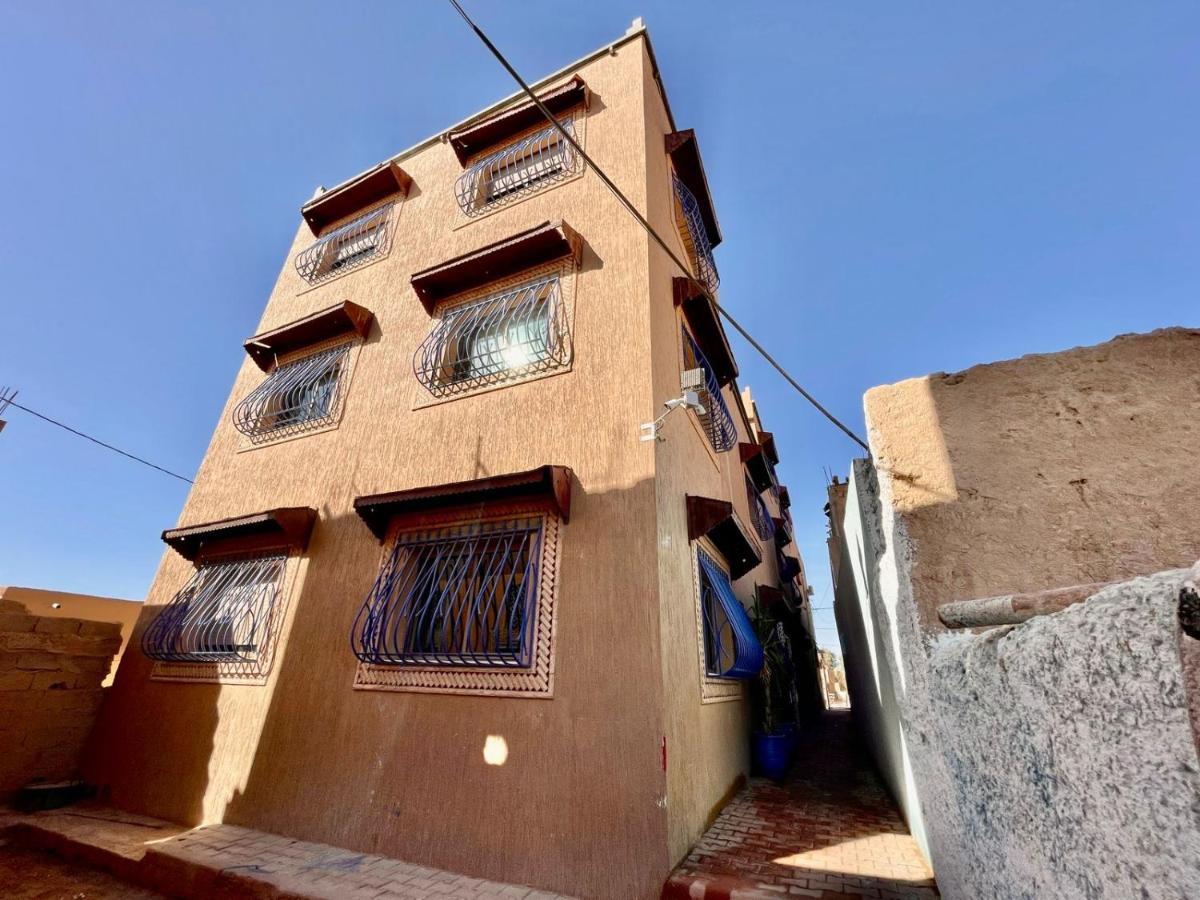 Hotel Apartments Lexpert " Riad The Family" Merzouga Exterior photo